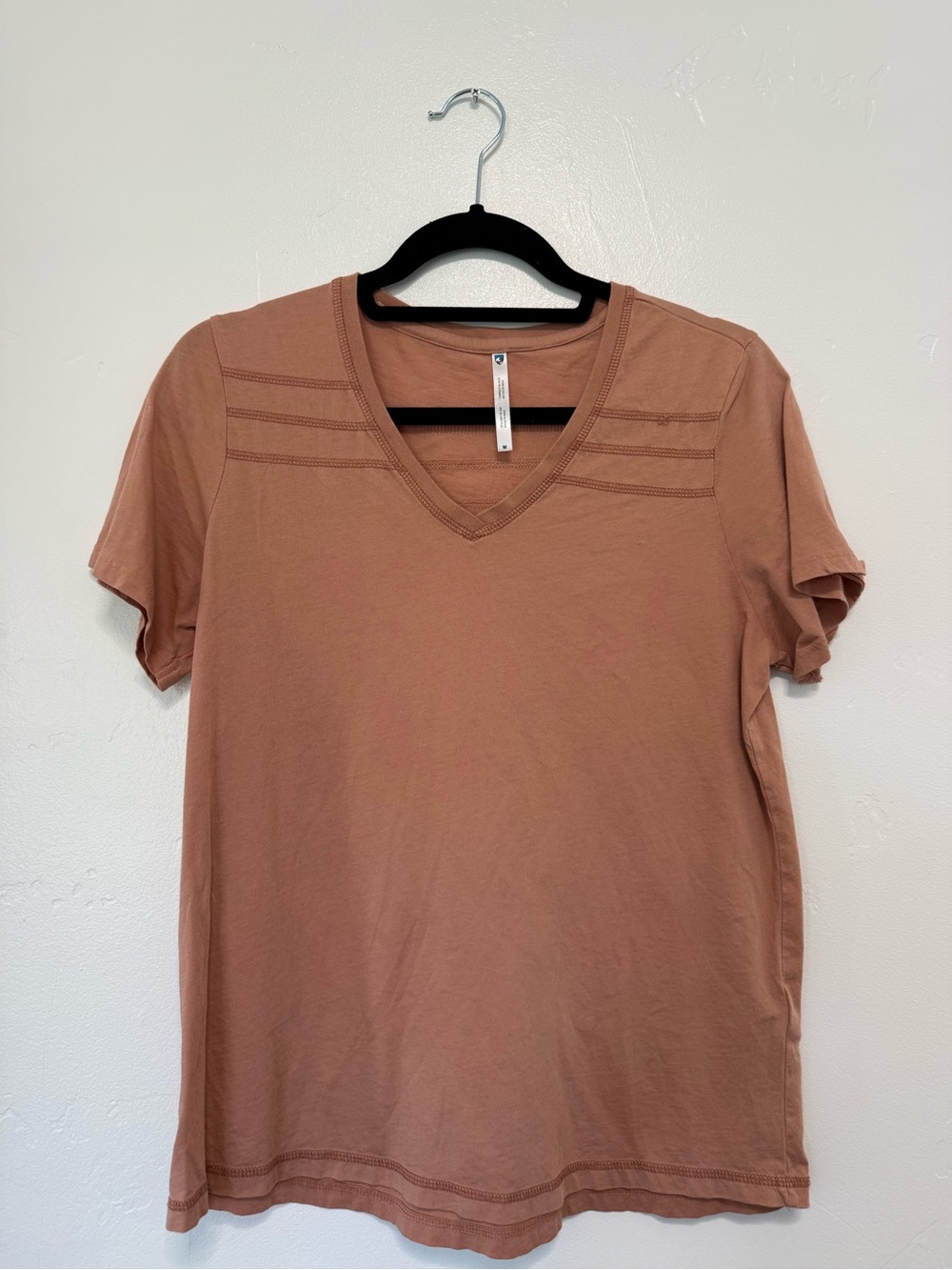Kuhl Women's V-Neck Short Sleeve Top
